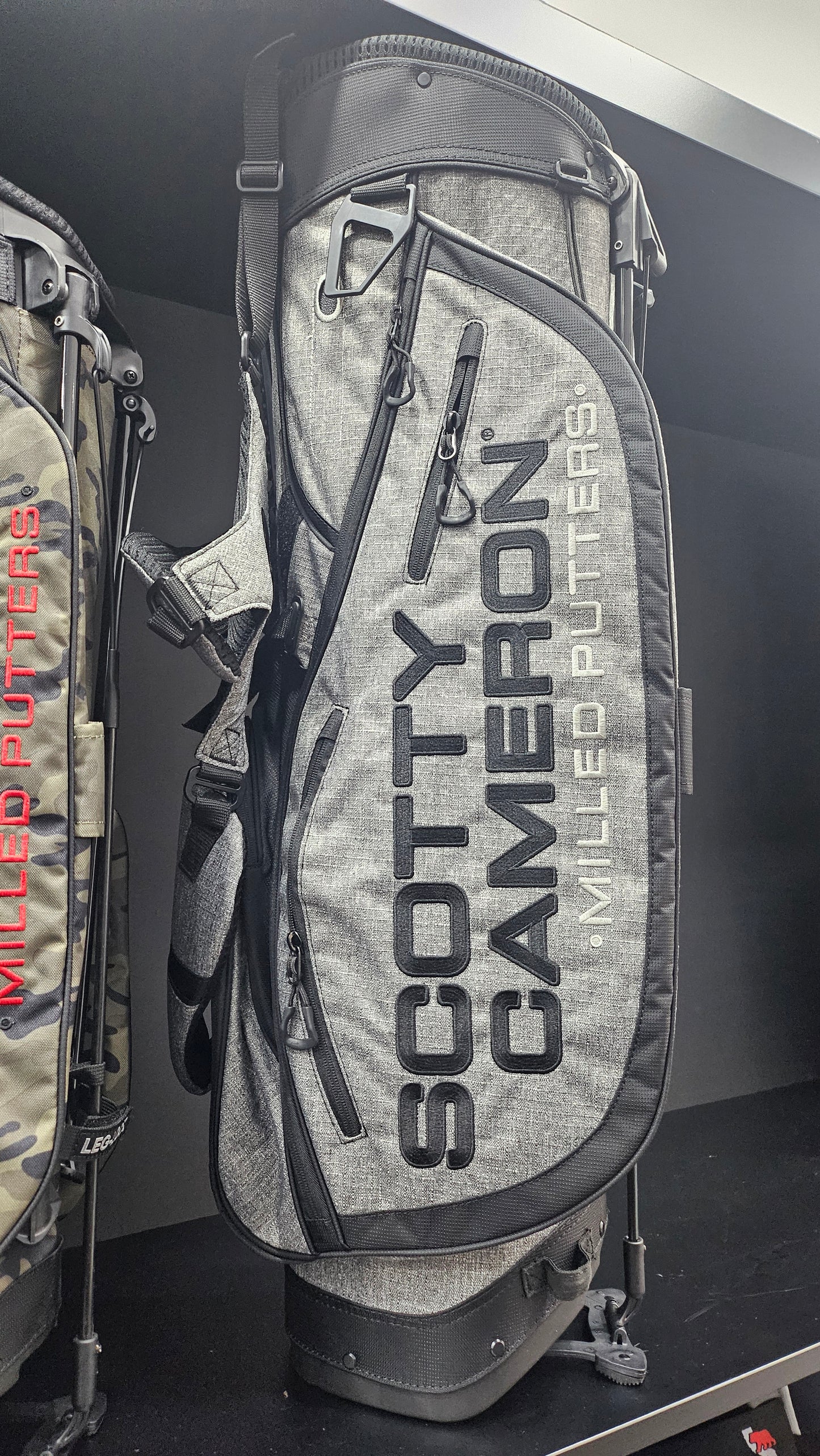 Scotty cameron gray stand bag